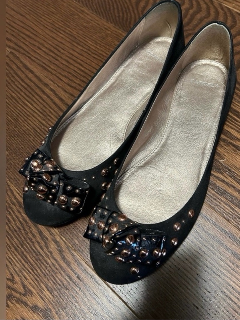 Ballet flats new never worn (bought in Paris)